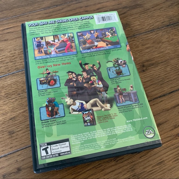 Sims 2 PC Game: University Expansion - Picture 3 of 5